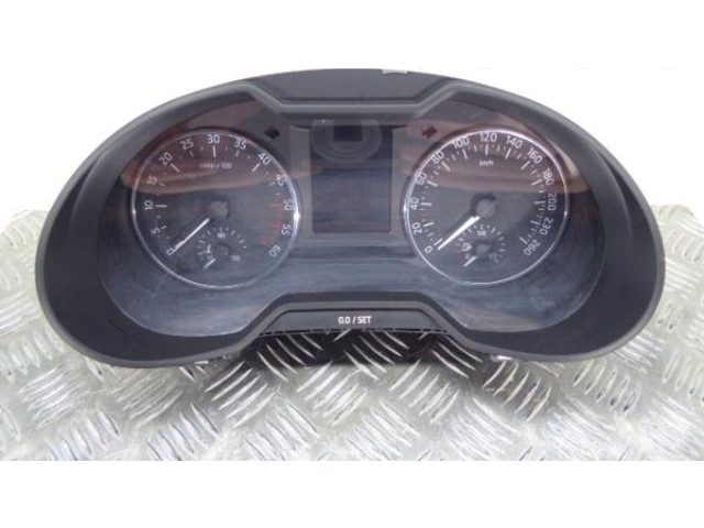Панель приборов 5E0920741 Skoda Octavia Mk3 (5E)