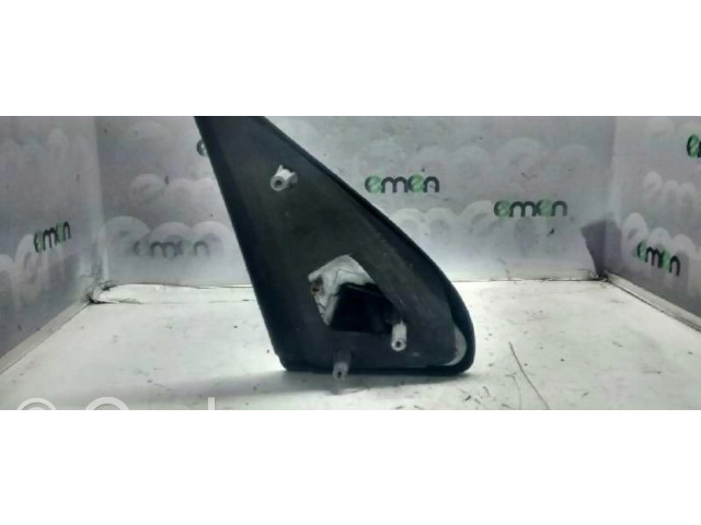 Zpětné zrcátko Peugeot 106