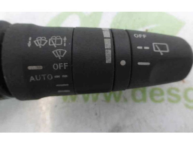 Ручка стеклоочистителей Nissan Tiida C11