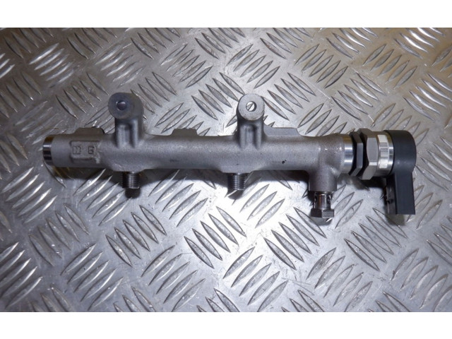 Vstřikovací lišta 059130090CT Audi Q7 4M