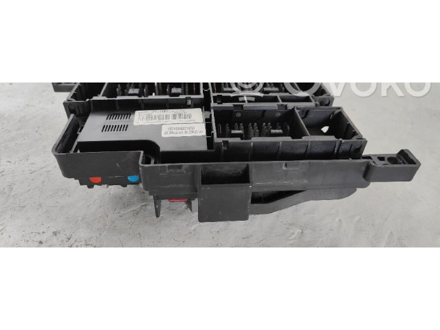 Блок предохранителей 919502G200, 05523M KIA Magentis