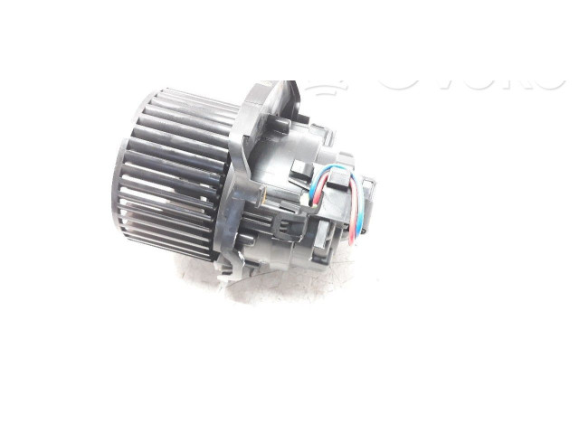Вентилятор печки 272109977R Dacia Jogger