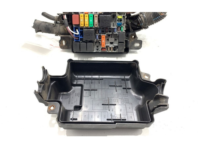 Vstřikovač 735471684 Fiat Punto (199)