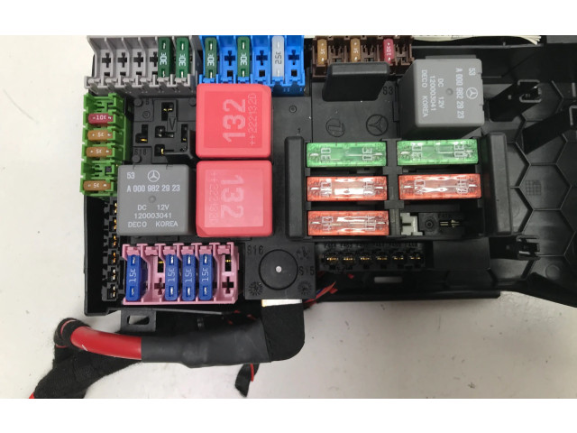 Pojistková skříňka A1675454000 Mercedes-Benz EQC 2022