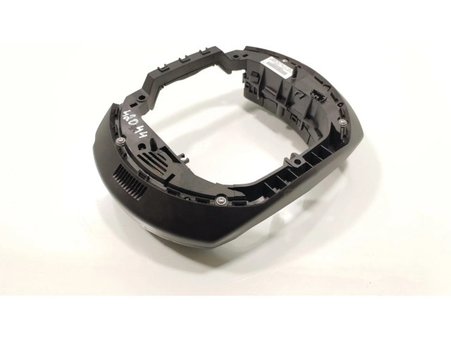 Кнопки рулевого колеса