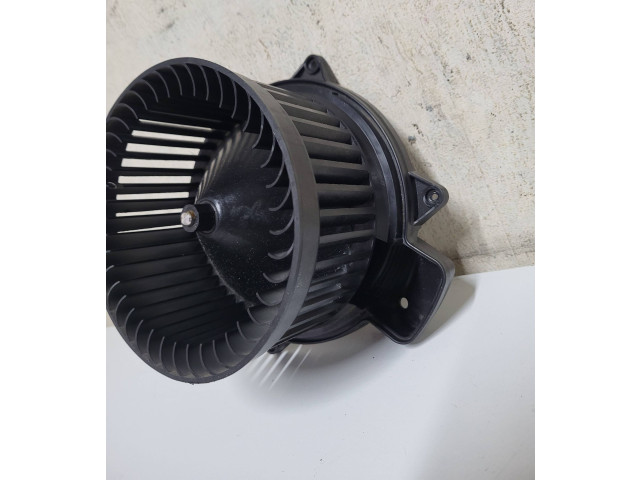 Вентилятор печки       Mercedes-Benz R W251