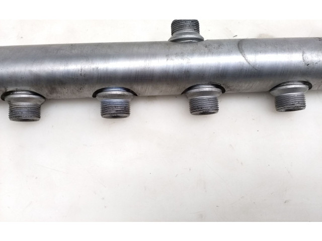 Топливная рампа A6540700095   Mercedes-Benz E W213   для двигателя 65492080184186