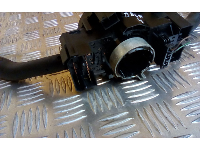 Руль Volkswagen Golf IV 1998 - 2005 года 987918, 8L0953513