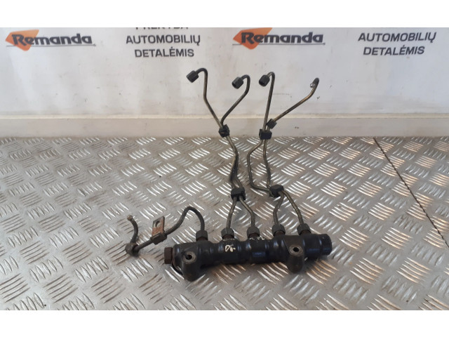 Топливная рампа 9654592680   Citroen C4 I 1.6 