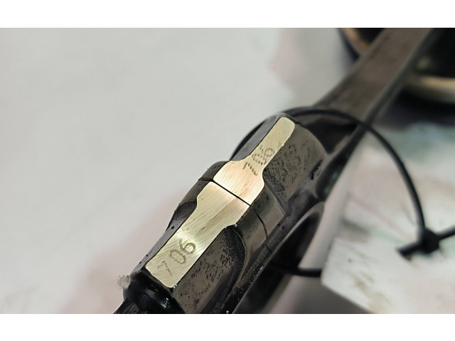 Шатун      Maserati Quattroporte  