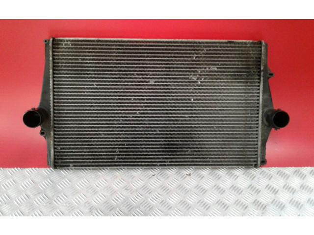 Интеркулер  8671694, 874471M   Volvo S60 