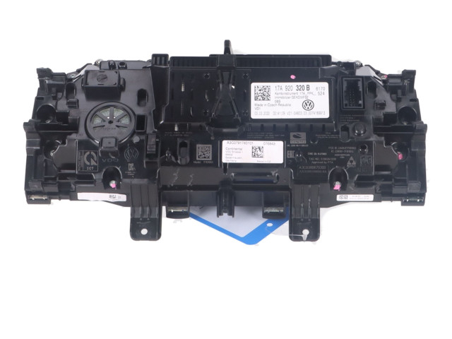 Přístrojová deska  Volkswagen T-Roc 2022 17A920320B  