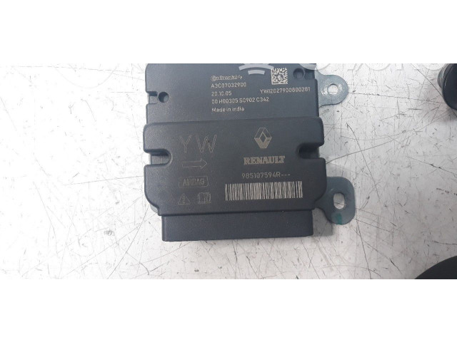 Подушка безопасности водителя 985108100R, 985255327R Dacia Spring