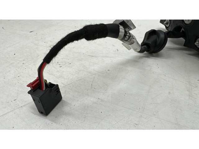 Зеркало электрическое правое Skoda Octavia Mk4 2019- года