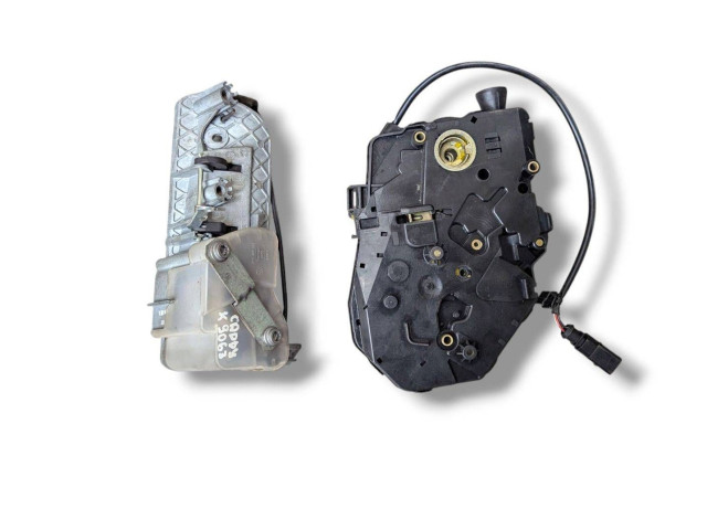 Zámek zadních dveří 2K0827565H, 2K0827201R Volkswagen Caddy 2007