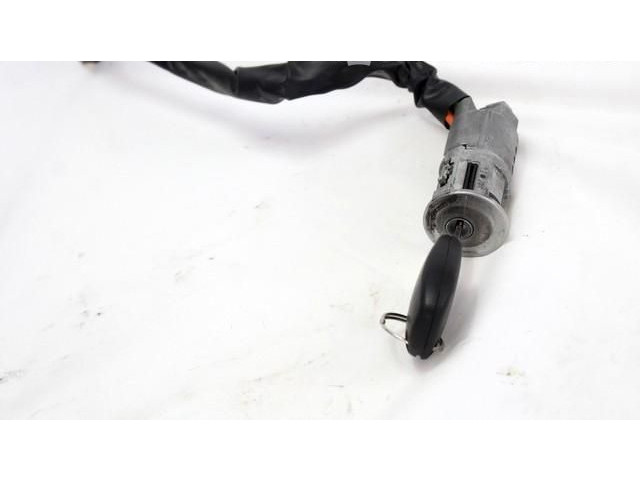 Комплект блоков управления 27576   Dacia Sandero