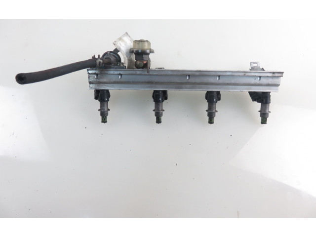 Топливная рампа    Honda Accord   для двигателя F18B2