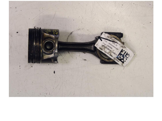 Píst Volkswagen Tiguan CBB