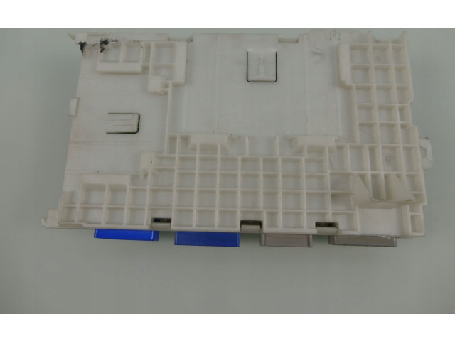 Блок комфорта BDG767560F Mazda 3 II