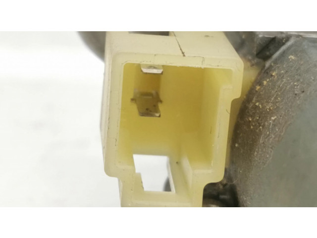 Сиденье управления двигателем