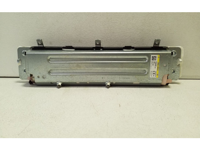 Подушка безопасности для колен P031351335 Volvo XC90