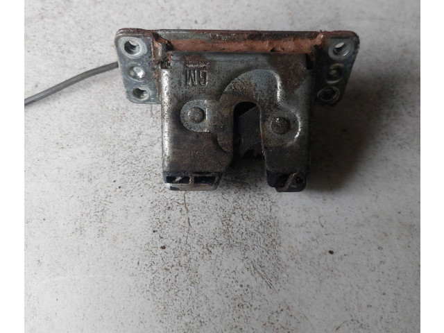 Zámek zadních dveří Opel Zafira A 2003