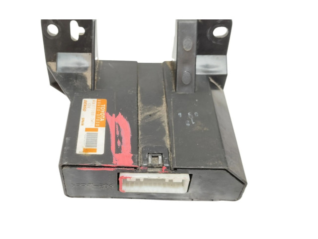 Блок управления климат-контролем 886500F030   Toyota Corolla Verso E121