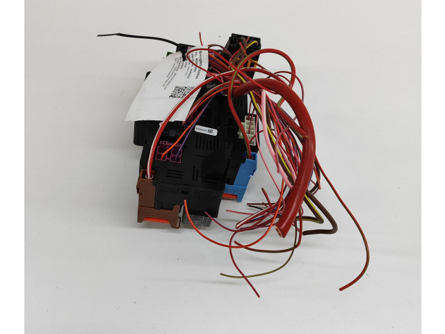 Pojistková skříňka A2139065706 Mercedes-Benz EQC 2023