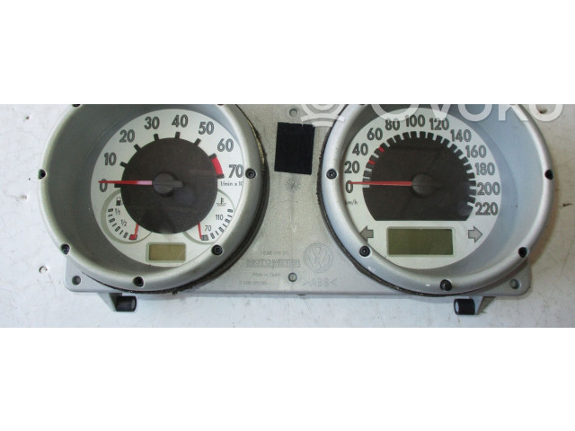 Панель приборов    Volkswagen Lupo       