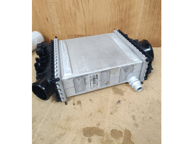 Интеркулер  A2760900214   Mercedes-Benz GLC C253 