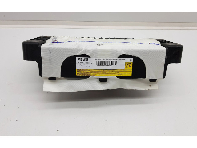 Подушка безопасности пассажира A1768600002, 618237602   Mercedes-Benz GLA W156