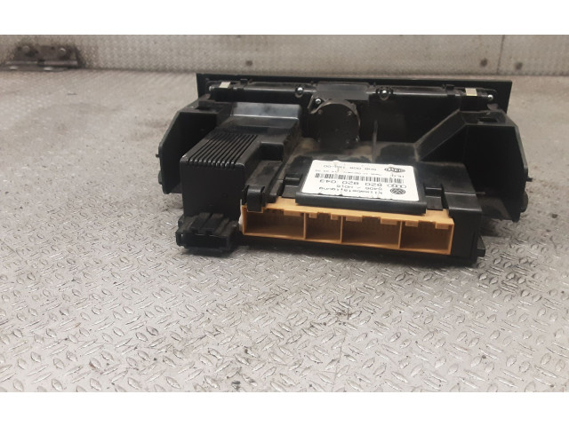 Блок управления климат-контролем 5HB008185, 8ZO820043   Audi A2