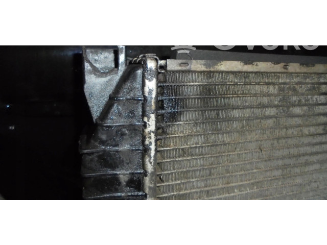 Рулевая рейка Радиатор охлаждающей жидкости 30665985 Volvo XC90 2003 - 2006 года