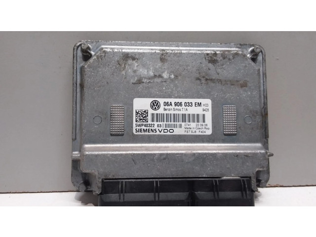 Блок управления двигателя 06A906033EM, 5WP40322 Volkswagen Golf V