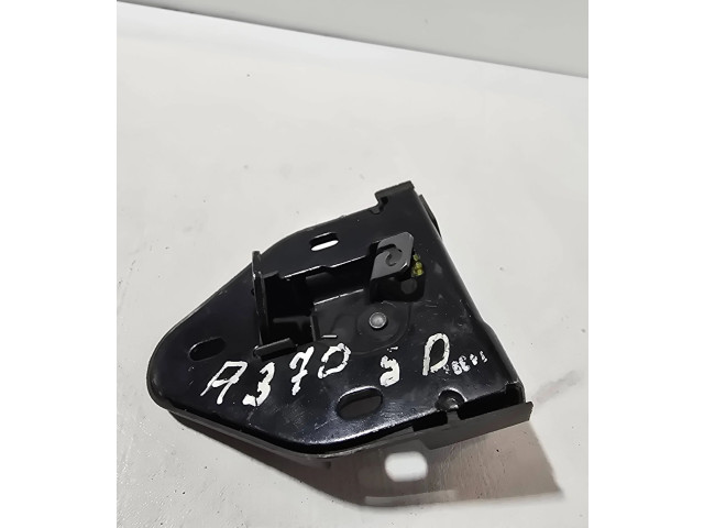 Замок багажника     Renault Trafic II (X83) 2002 - 2014 года