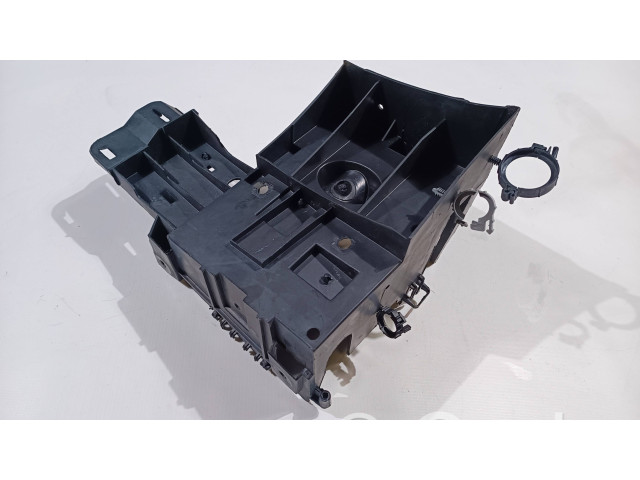   Pojistková skříňka 15175348   Hummer H2 2003