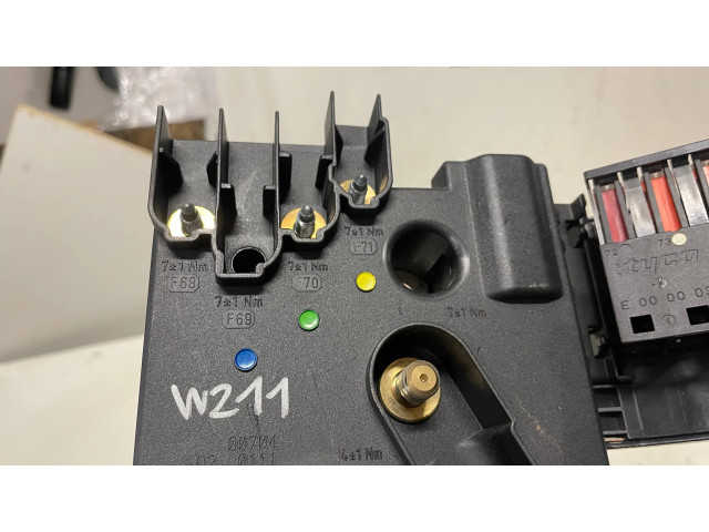 Блок предохранителей 2119820402 Mercedes-Benz E W211