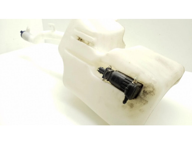 Бачок оконной жидкости