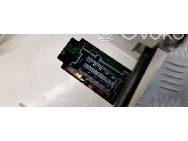 Блок управления климат-контролем K102498, 1688300485   Mercedes-Benz A W168