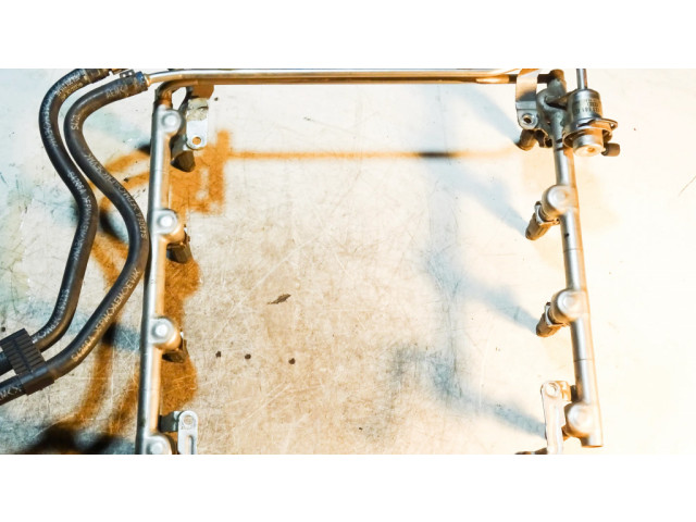 Vstřikovací lišta 079133681G, 0280156180 Audi A4 S4 B7 8E 8H pro benzínový motor 4.2