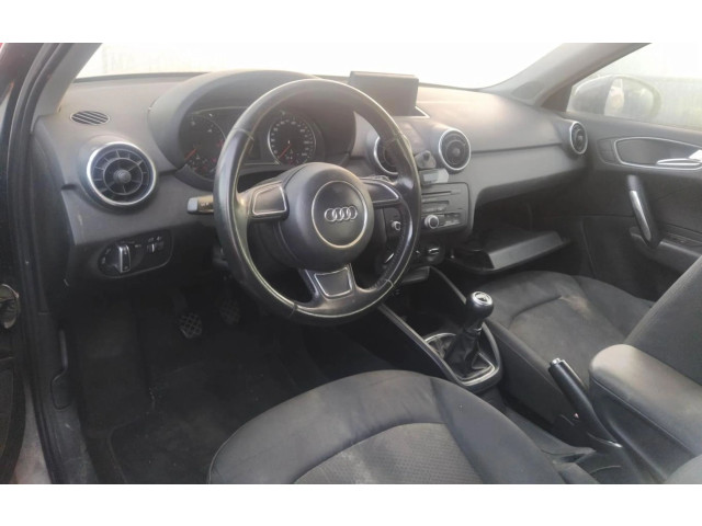 Дисплей Audi A1