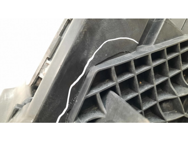 Передняя фара