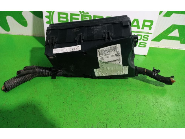 Pojistková skříňka 3M5T14A142AB Ford Focus 1999