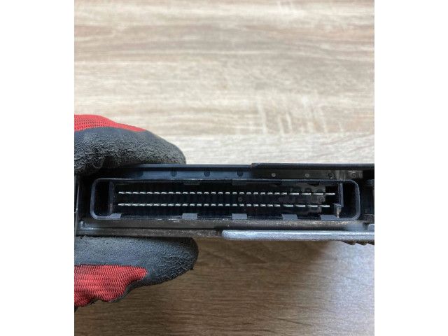 Блок управления двигателем Блок управления 30864275, S113727100G Volvo S40, V40