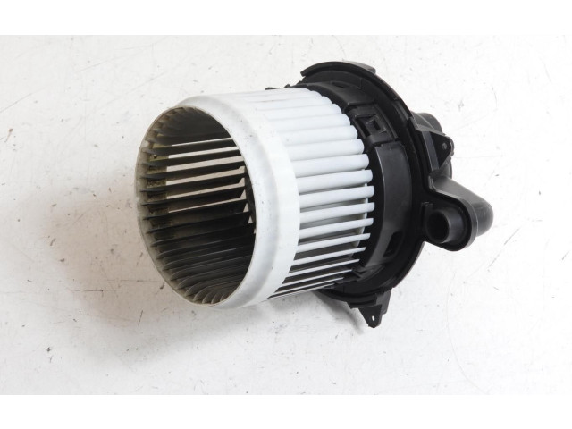 Вентилятор печки    272107379R   Dacia Sandero