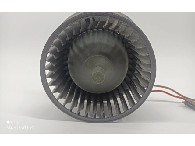 Вентилятор печки    1H1819021   Volkswagen Golf III