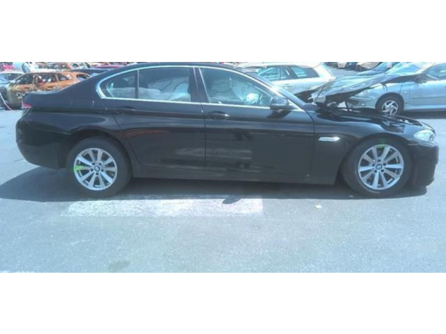 Přístrojová deska BMW 5 F10 F11 2014 62106993488