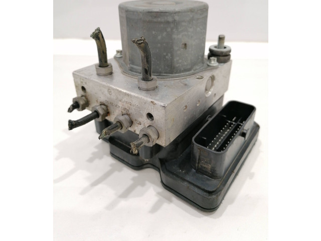 Jednotka ABS A0004313900 Mercedes-Benz GLA W156 2017