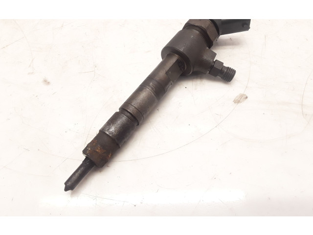 Vstřikovač 0445110119   Alfa Romeo 166  pro naftový motor 2.4  