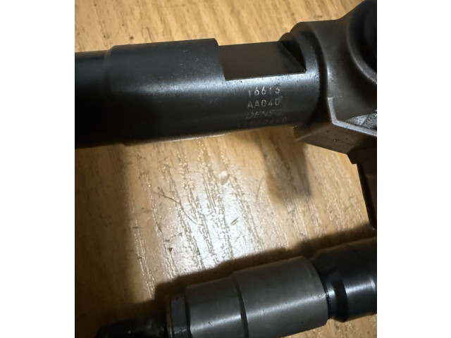 Комплект форсунок 16613AA040    Subaru Outback   